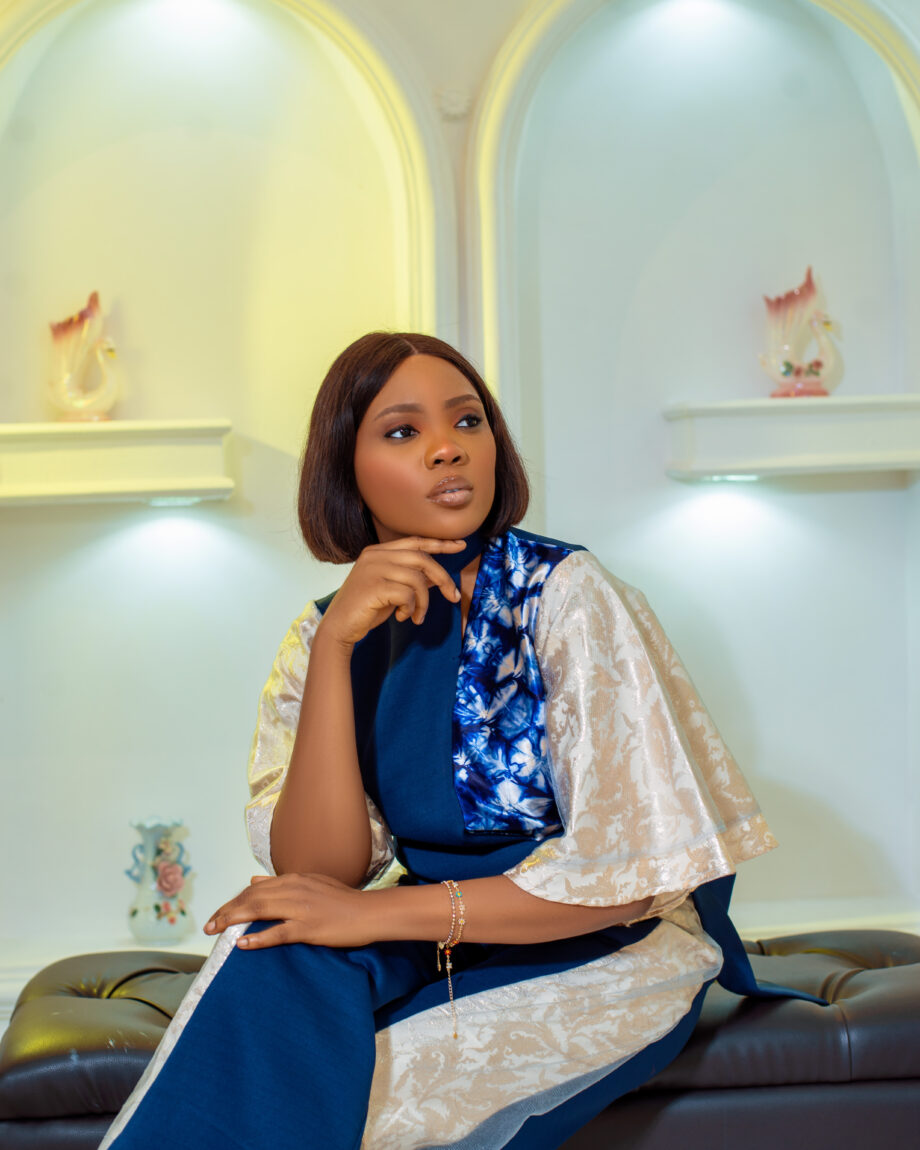 ADESHOLA